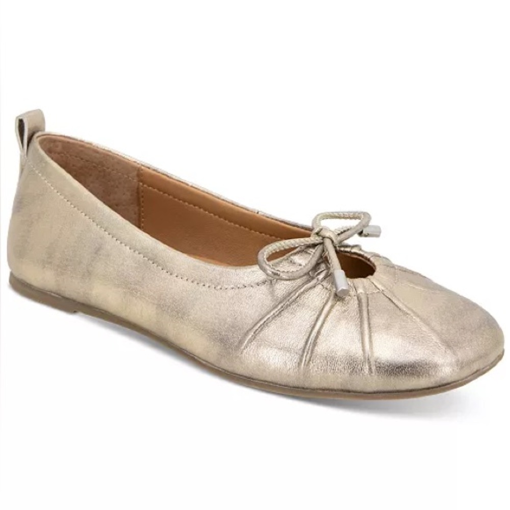 Gentle Souls by Kenneth Cole